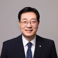 민홍철